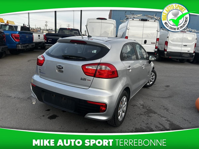 2016 KIA RIO EX Hayon ,automatique, bluetooth!! FREINS NEUFS AU  in Cars & Trucks in Laval / North Shore - Image 4