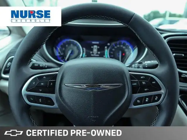 2024 Chrysler Pacifica Touring-L | Accident free | Remote start in Cars & Trucks in Oshawa / Durham Region - Image 7