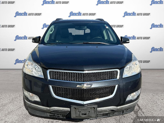 2012 Chevrolet Traverse 2LT LEATHER | HEATED SEATS | DVD in Cars & Trucks in London - Image 3