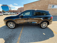 2014 Porsche Cayenne AWD Black on Black Leather Interior • 3.6 L • All-Wheel Drive • Auto • A/C • Du... (image 4)