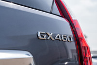 4WD - Premium LEATHER Interior - Power SUNROOF - NAVIGATION - TOUCHSCREEN Display - PREMIUM Audio -... (image 8)