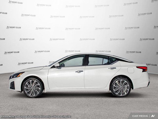 2025 Nissan Altima Platinum in Cars & Trucks in Ottawa - Image 4