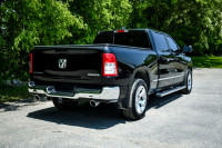 Low Mileage, Aluminum Wheels, Fog Lamps, Proximity Key, SiriusXM, Rear View Camera! 6 LOCATIONS KING... (image 2)