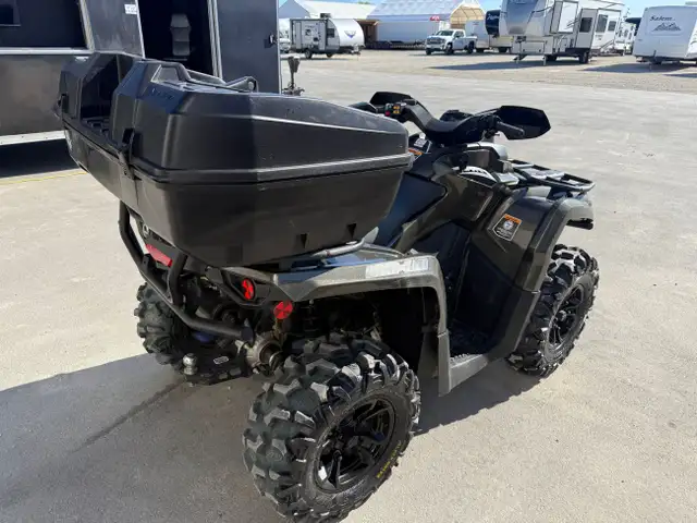 2023 Can Am OUTLANDER XT 570 V-Twin EFI  in ATVs in St. Albert - Image 5