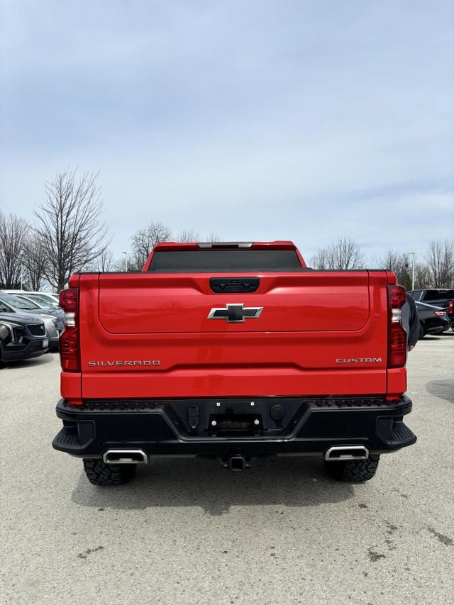 2023 Chevrolet Silverado Crew Custom TB Trail Boss in Cars & Trucks in Barrie - Image 3