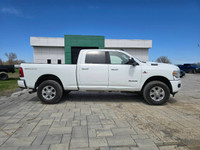 2022 Ram 3500 Big Horn Crew Cab 4x4 with the 6.7L Cummins Diesel and only 136,000kms. Clean history... (image 3)