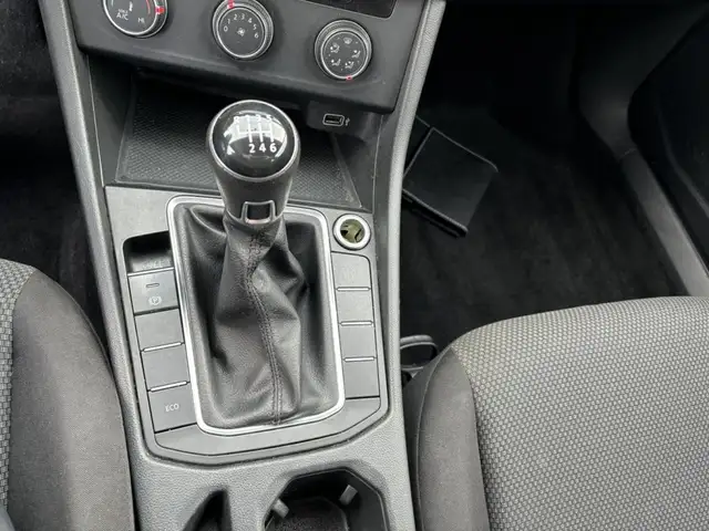 2019 Volkswagen Jetta Comfortline in Cars & Trucks in Laval / North Shore - Image 16
