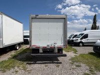 LEASING AVAILABLE, RARE 2022 FORD E450 16'CUBE VAN W/Walkthrough door, Auto, Clean White Exterior wi... (image 6)
