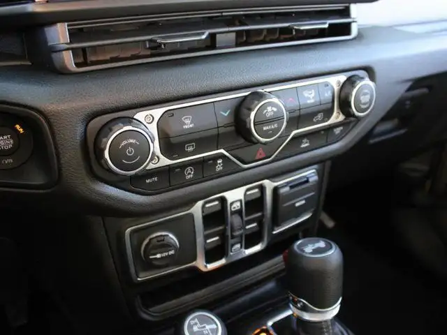 2025 Jeep Wrangler Sport S in Cars & Trucks in Calgary - Image 23