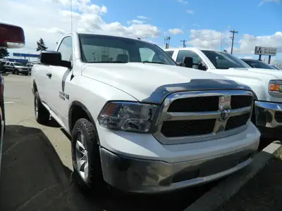 2017 DODGE `1500 4X4 REG /CAB LONG BOX,5.7L Hemi engine ,Automatic transmission ,Air conditioning ,C...