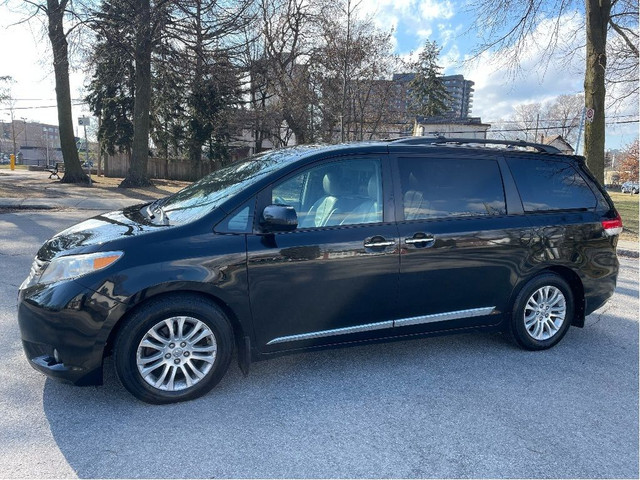  2012 Toyota Sienna XLE LOADED! 8 PASSENGER! in Cars & Trucks in City of Toronto - Image 2