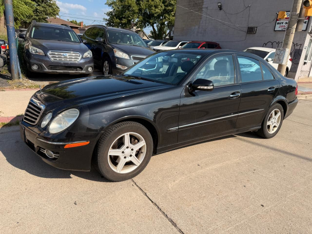 2009 Mercedes-Benz E-Class 3.0L BlueTEC in Cars & Trucks in Hamilton - Image 4