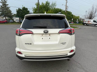 Hello Ottawa! Ready for your next SUV? This 2016 Toyota RAV4 Limited is All-Wheel Drive, Fully Loade... (image 4)