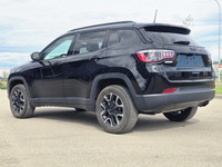 Your Grande Prairie Chrysler store just took in this vehicle! It is either in transit or freshly tra... (image 1)