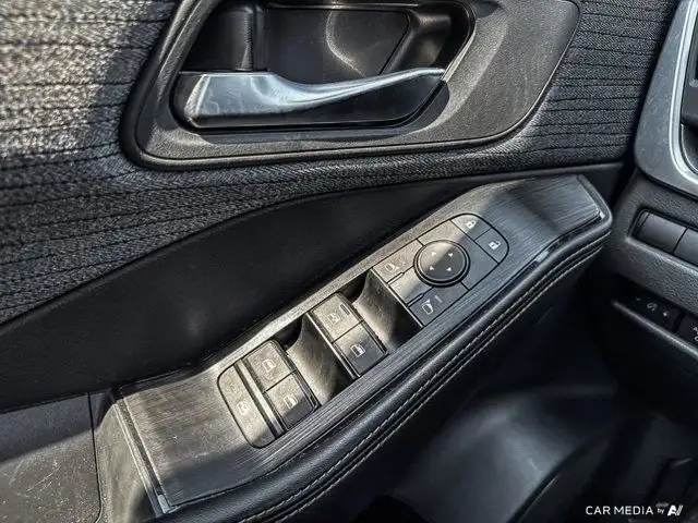 2023 Nissan Rogue SV dans Autos et camions dans Ottawa - Image 24