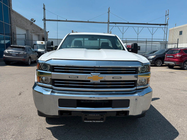 2016 Chevrolet SILVERADO HD Work Truck in Cars & Trucks in Oakville / Halton Region - Image 2