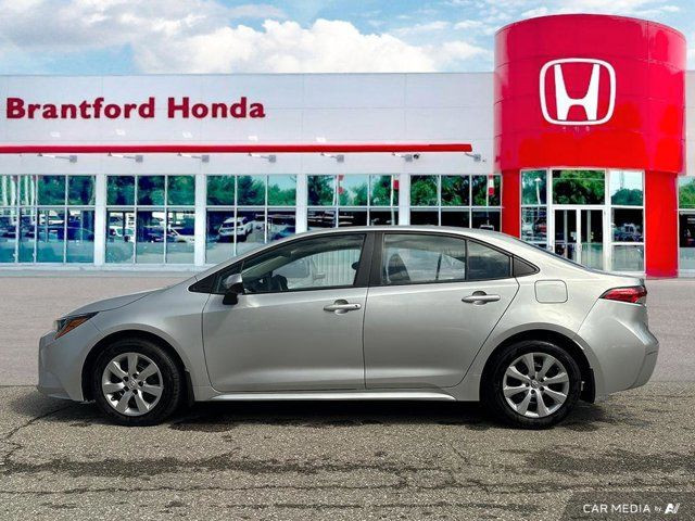 2022 Toyota Corolla LE | AutoCanada Certified | Heated Seats in Cars & Trucks in Brantford - Image 2