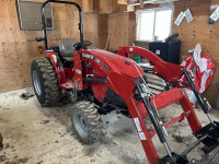 2023 CASE IH FARMALL 35A II Tractor