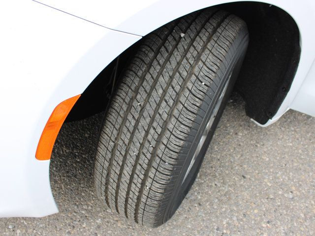 2025 Chrysler Grand Caravan SXT, Remote Start, Heated Leather in Cars & Trucks in Calgary - Image 2