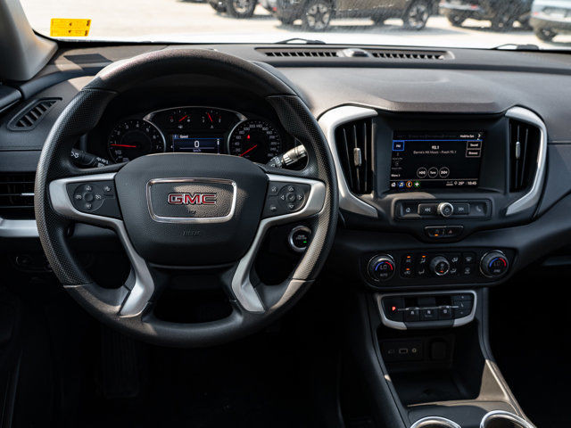 2022 GMC Terrain SLE in Cars & Trucks in Barrie - Image 2