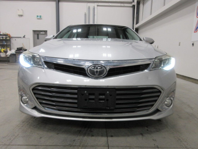  2014 Toyota Avalon LIMITED, NAV, ROOF, HTD/COOLED LEATHER, 72K! in Cars & Trucks in Ottawa - Image 3