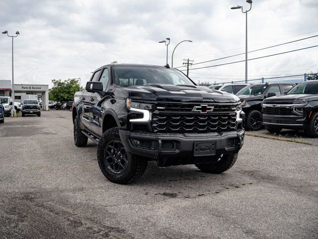 2025 Chevrolet Silverado 1500 ZR2 in Cars & Trucks in Kelowna - Image 2