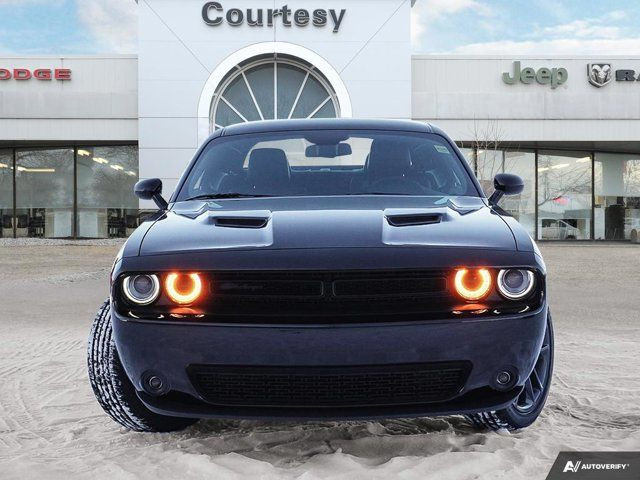 2023 Dodge Challenger SXT | Remote Start | Apple Carplay in Cars & Trucks in Calgary - Image 2