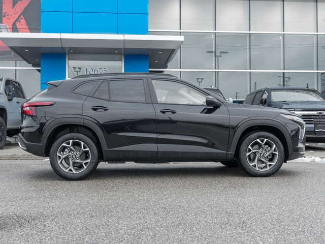 2025 Chevrolet Trax LT True North Edition-Sunroof | Wireless Cha in Cars & Trucks in Markham / York Region - Image 3