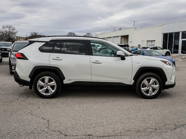 2021 Toyota RAV4 Hybrid Hybrid Limited AWD in Cars & Trucks in Markham / York Region - Image 4