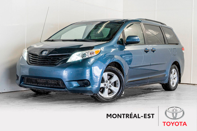 2014 Toyota Sienna in Cars & Trucks in City of Montréal