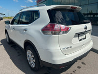 2014 NISSAN ROGUE S | AWD | REMOTE START FEATURES INCLUDE: - Tire pressure monitoring system with ea... (image 3)