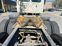 2019 FREIGHTLINER T12664ST;Heavy Duty Trucks - CONVENTIONAL W/O SLEEPER Penske Location 2916 NORLAND... (image 5)