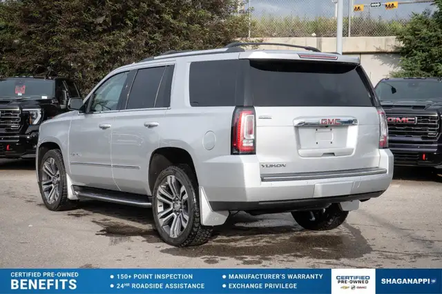 2017 GMC Yukon DenaliLOW KM | CLEAN CARFAX in Cars & Trucks in Calgary - Image 8