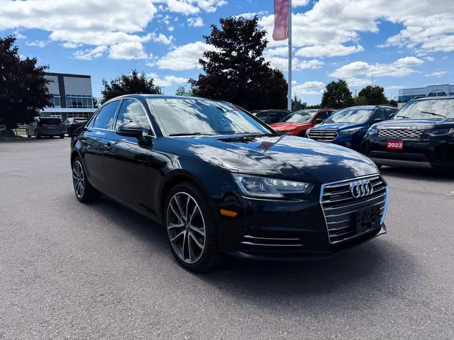 2017 Audi A4 2.0 Komfort quattro dans Autos et camions dans Ville de Toronto - Image 10