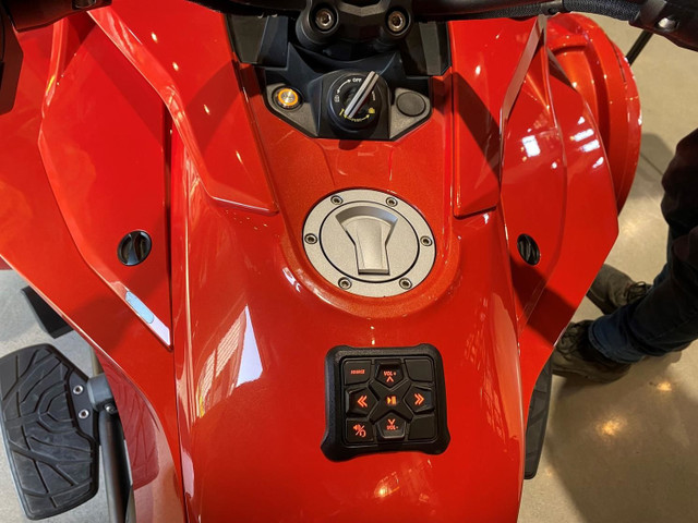 2020 Can-Am Spyder F3 Limited in Street, Cruisers & Choppers in Kitchener / Waterloo - Image 4