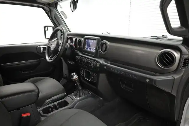 2022 Jeep Wrangler Willys Sport in Cars & Trucks in Calgary - Image 14