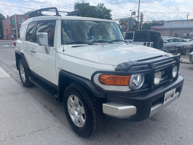 2008 Toyota FJ Cruiser One owner! Local driver! in Cars & Trucks in City of Toronto - Image 3
