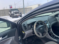 TIGER AUTO SALES LTD - Quality Pre-Owned Car Dealership - Located at 2275 Dundas St., London, Ontari... (image 9)