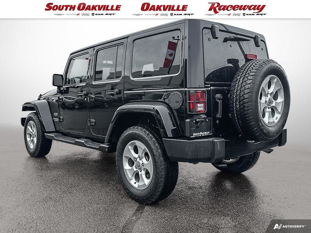 2017 Jeep Wrangler UNLIMITED SAHARA | HEATED SEATS | 1 OWNER | in Cars & Trucks in Oakville / Halton Region - Image 4