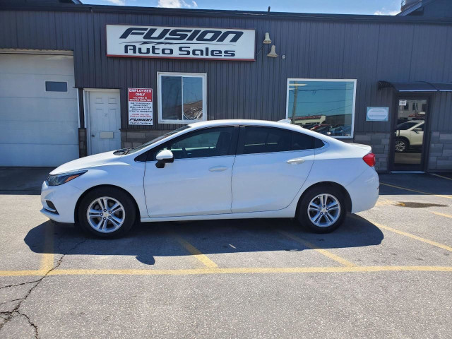  2017 Chevrolet Cruze LT-BACK UP CAMERA-HEATED SEATS-BLUETOOTH-A in Cars & Trucks in Leamington - Image 2