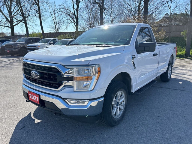  2021 Ford F-150 XLT, CLEAN CARFAX, 4X4, BACKUP CAMERA! in Cars & Trucks in London - Image 3