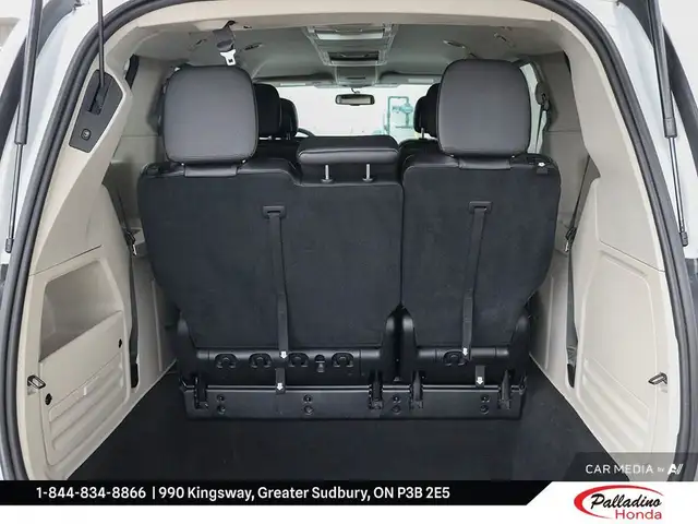 2018 Dodge Grand Caravan Crew Plus in Cars & Trucks in Sudbury - Image 9