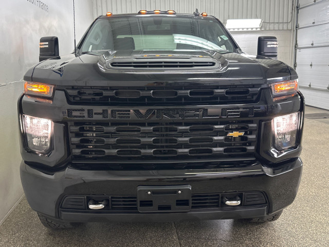 2023 Chevrolet Silverado 2500HD Custom 2500HD/DIESEL/CREW/5TH... in Cars & Trucks in Belleville - Image 3