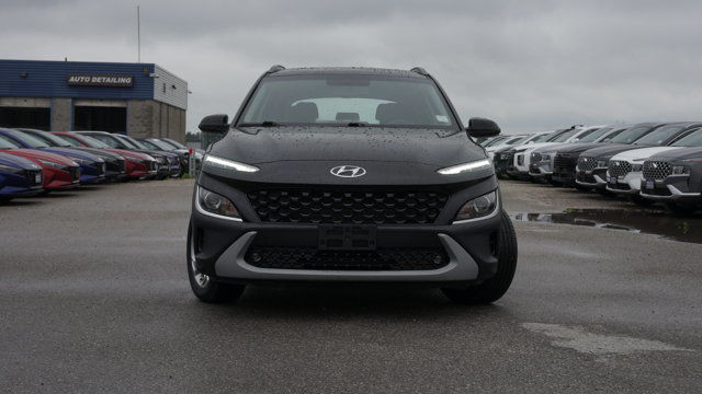 2022 Hyundai Kona Preferred Special Edition AWD | Sunroof in Cars & Trucks in Guelph - Image 2