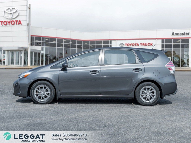 2015 Toyota Prius v 5dr HB in Cars & Trucks in Hamilton - Image 3