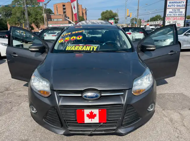 2012 Ford Focus SE SEDAN PWR GROUP AIR CO 2 SET WHEELS....LOW KM in Cars & Trucks in City of Toronto - Image 17