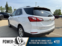 KBB.com 10 Best SUVs Under $30,000. This Chevrolet Equinox boasts a Turbocharged Gas I4 2.0L/122 eng... (image 4)