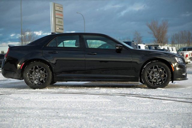Chrysler 300 300s 2021 in Cars & Trucks in Edmonton - Image 3