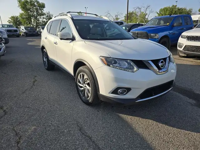 2014 Nissan Rogue SL AWD | HEATED LEATHER | SUNROOF | NAV in Cars & Trucks in Calgary - Image 11
