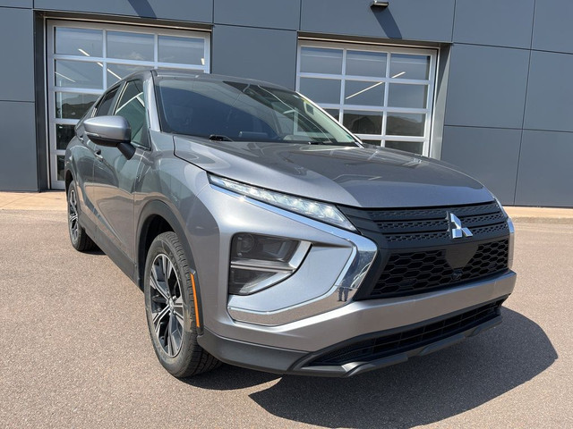 2022 Mitsubishi Eclipse Cross ES S-AWC HEATED SEATS CRUISE CONTR in Cars & Trucks in Moncton - Image 2